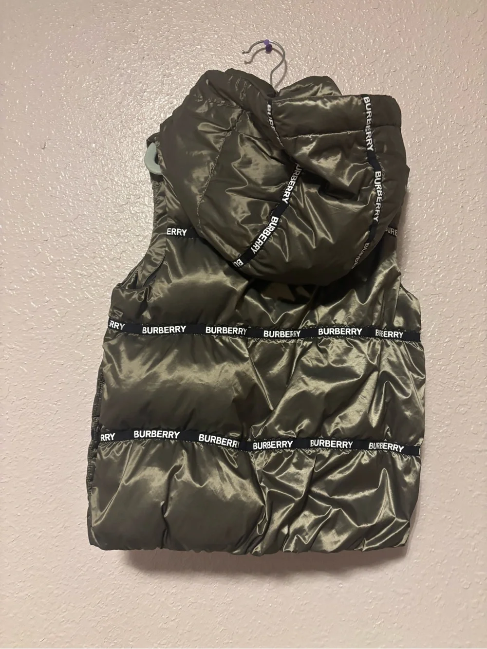 Burberry sleeveless quilted